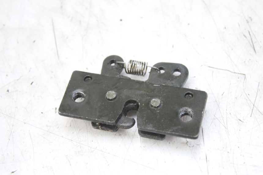 photo de SEAT LOCK PEUGEOT SATELIS 125 (2010 - 2012) - Main view