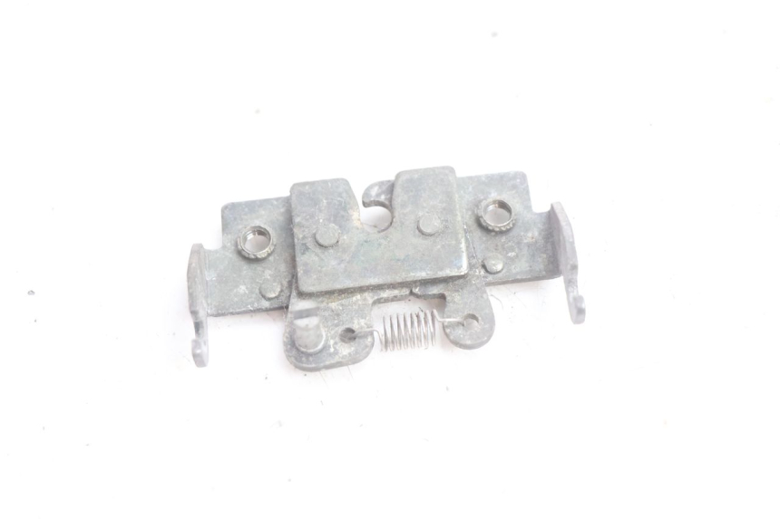 photo de SEAT LOCK SET APRILIA SCARABEO GT 125 (1999 - 2007) - Component detail