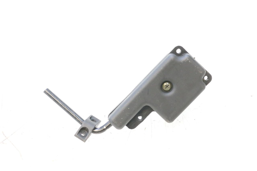 photo de SEAT LOCK SET APRILIA SR MOTARD 50 (2012 - 2018) - Zoom on usage condition