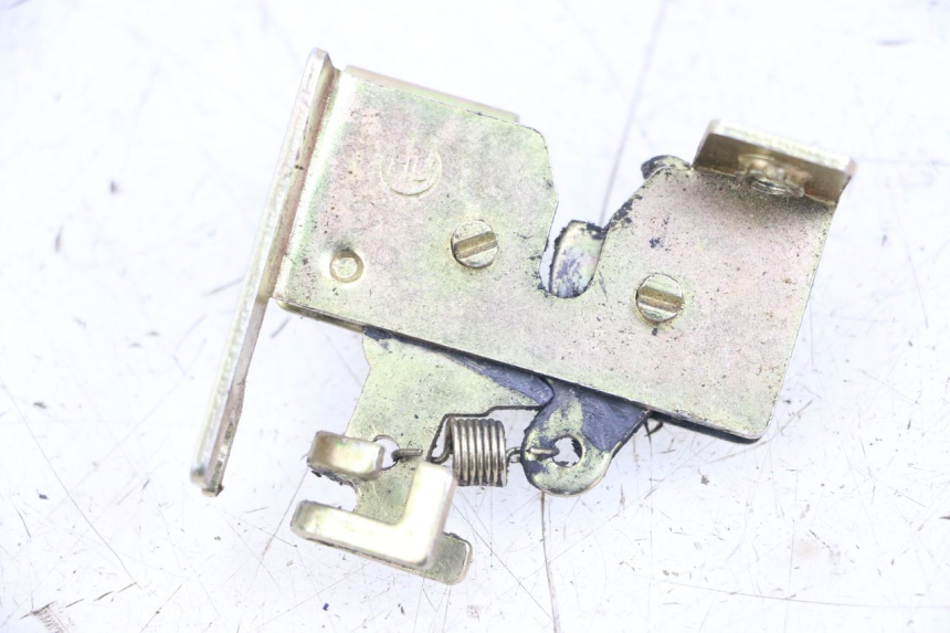 photo de Seat lock VASTRO STREET X 4T 50 (2016 - 2021) - Component detail