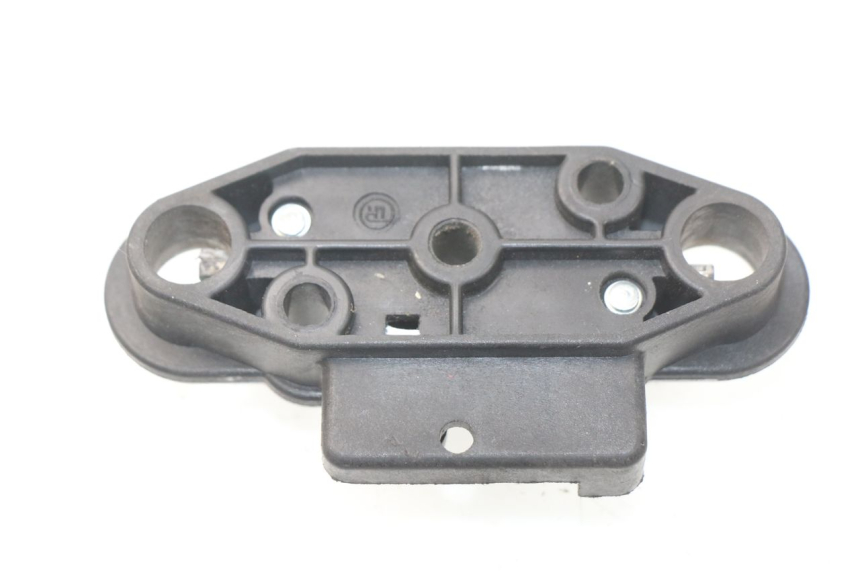 photo de SEAT LOCK SET SUZUKI SV S ABS 650 (2003 - 2009) - Zoom on usage condition