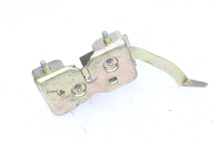photo de SEAT LOCK PEUGEOT SV 125 (1991 - 1994) - Zoom on usage condition