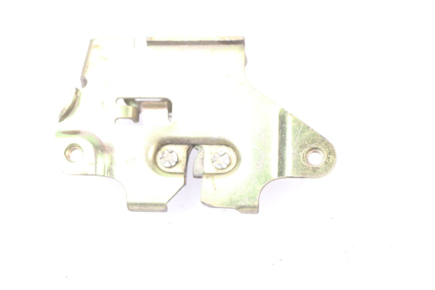 photo de SEAT LOCK SET SYM SYMPLY 4T 50 (2012 - 2015) - Zoom on usage condition