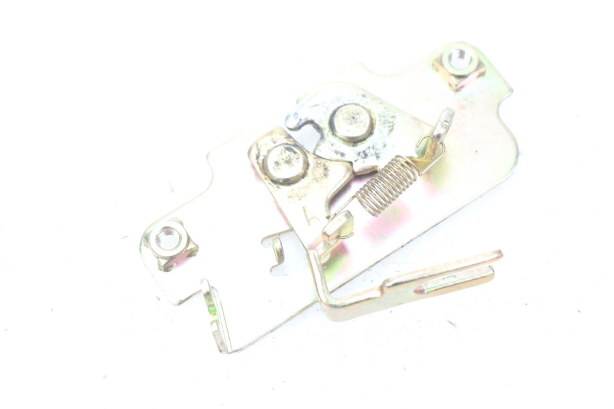 photo de SEAT LOCK SET PEUGEOT TWEET ACTIVE 4T 50 (2018 - 2022) - Component detail