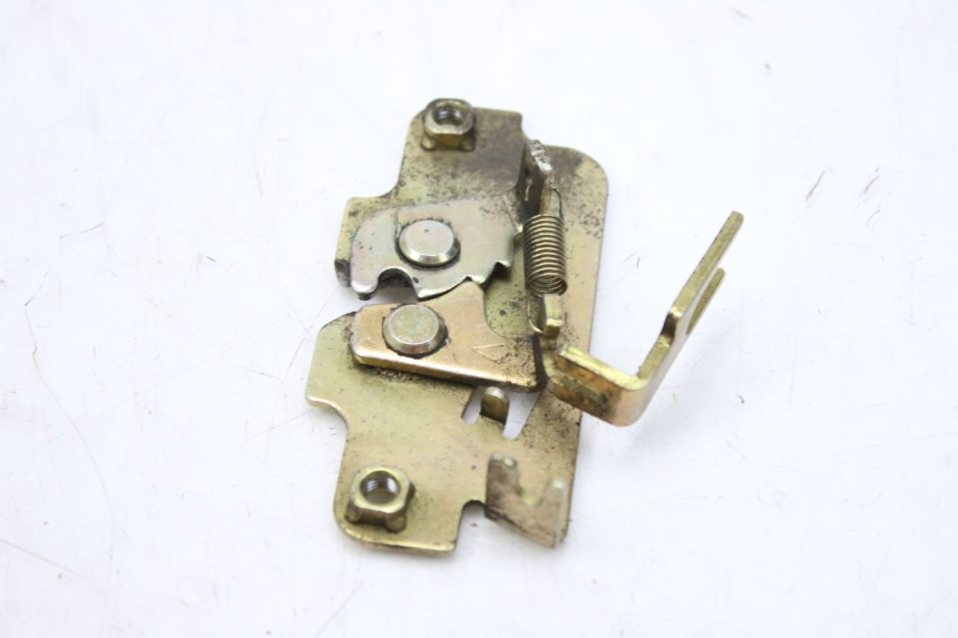 photo de SEAT LOCK PEUGEOT TWEET 125 (2010 - 2017) - Alternative perspective