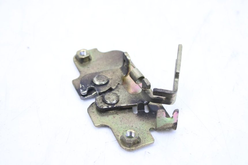 photo de SEAT LOCK PEUGEOT TWEET 125 (2010 - 2017) - Component detail