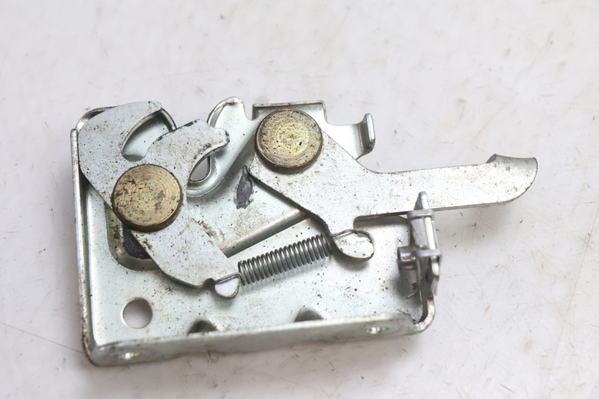 photo de SEAT LOCK SET PIAGGIO TYPHOON 50 (2000 - 2009) - Main view