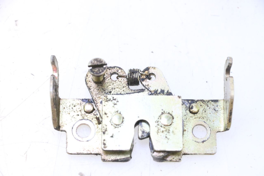 photo de SEAT LOCK PEUGEOT VIVACITY NEW 2T 50 (2008 - 2017) - Main view