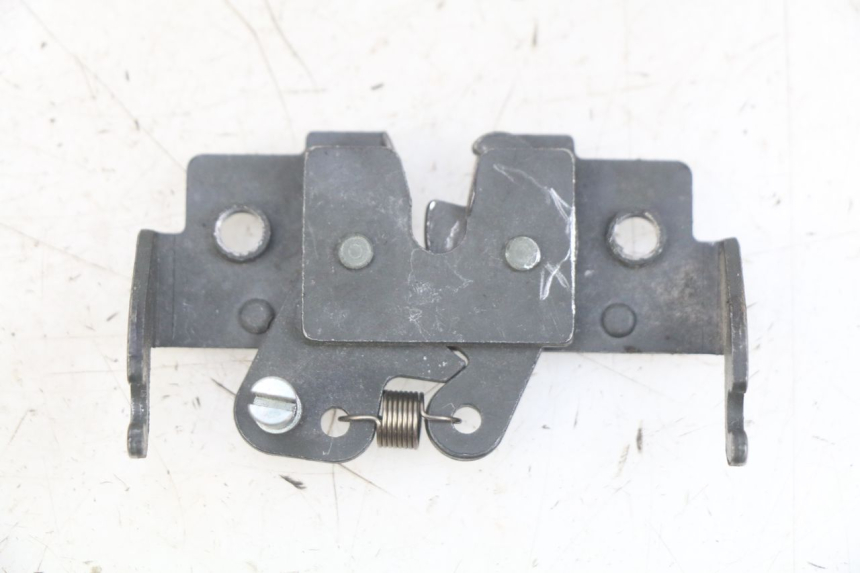 photo de SEAT LOCK YAMAHA X-CITY XCITY 125 (2007 - 2013) - Technical close-up