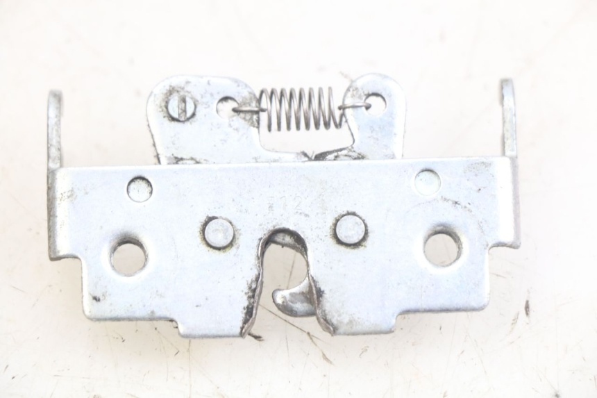 photo de SEAT LOCK YAMAHA X-MAX XMAX 125 (2010 - 2013) - Component detail