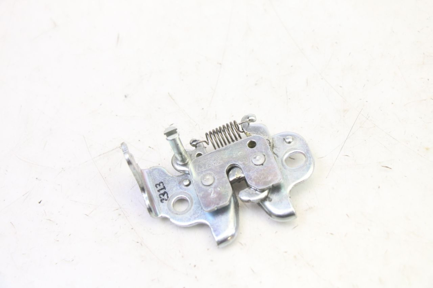 photo de SEAT LOCK SET YAMAHA XMAX X-MAX 125 (2021 - 2025) - Main view