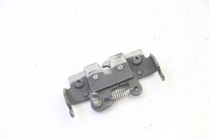 photo de SEAT LOCK YAMAHA X-MAX XMAX 125 (2010 - 2013) - Component detail