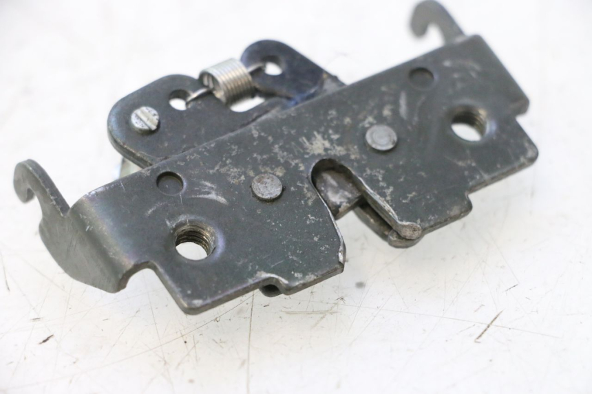 photo de SEAT LOCK YAMAHA X-MAX XMAX 125 (2010 - 2013) - Component detail