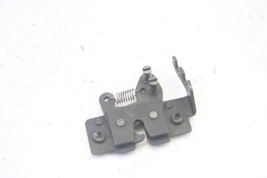 photo de SEAT LOCK PIAGGIO XEVO - X EVO 125 (2007 - 2017) - Main view