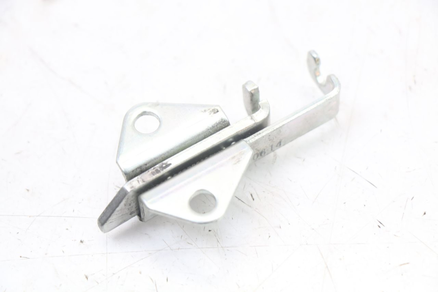 photo de SEAT LOCK SET YAMAHA XJ6 ABS 600 (2008 - 2016) - Zoom on usage condition