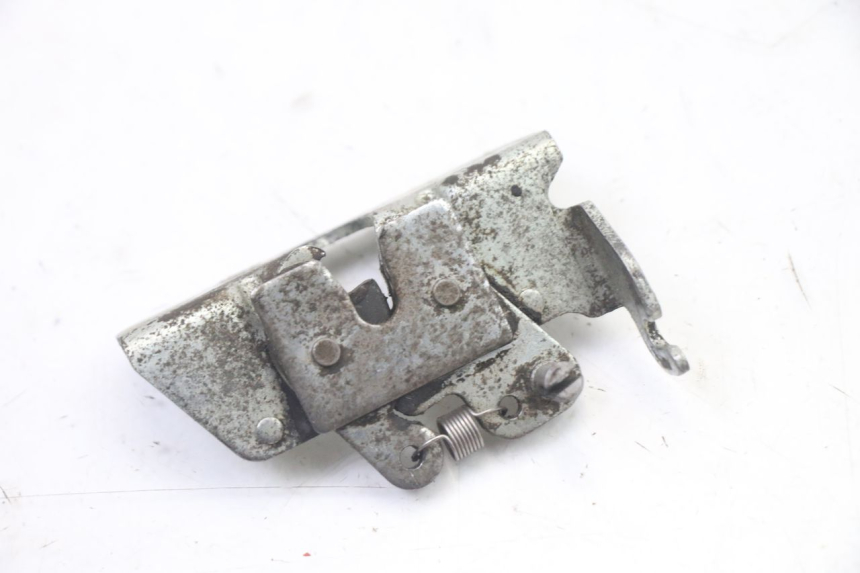 photo de SEAT LOCK SET YAMAHA TZR 50 (2008 - 2016) - Component detail