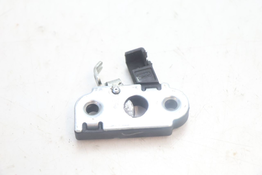 photo de SEAT LOCK YAMAHA YP MAJESTY 125 (2007 - 2010) - Main view
