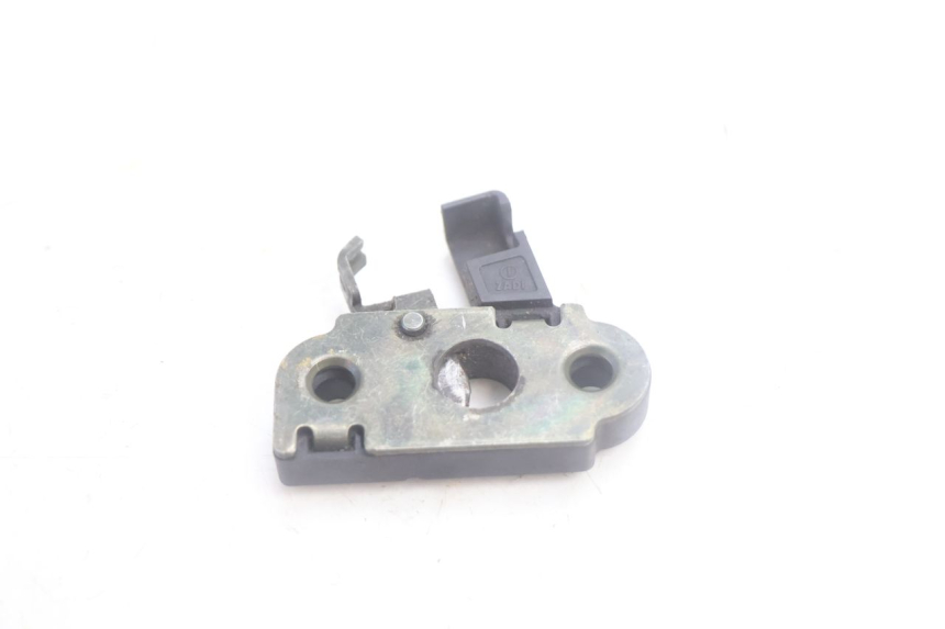 photo de SEAT LOCK SET YAMAHA YP MAJESTY 125 (2002 - 2006) - Main view
