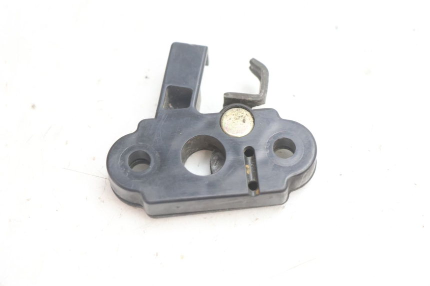 photo de SEAT LOCK SET KAWASAKI ZX-6R ZX6R 600 (1995 - 1997) - Alternative perspective