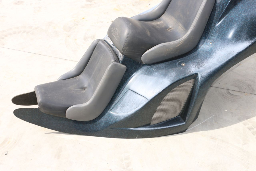 photo de SEAT AND REAR FAIRING BOOM TRIKE FUN 500 (2004 - 2010) - Additional view of the item