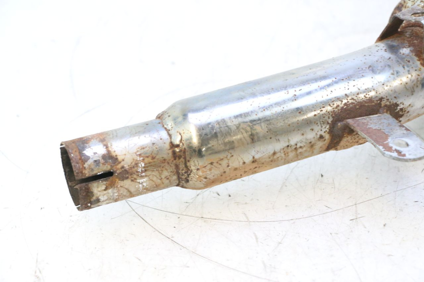 photo de EXHAUST SILENCER SUZUKI DR S 600 (1985 - 1989) - High-resolution close-up