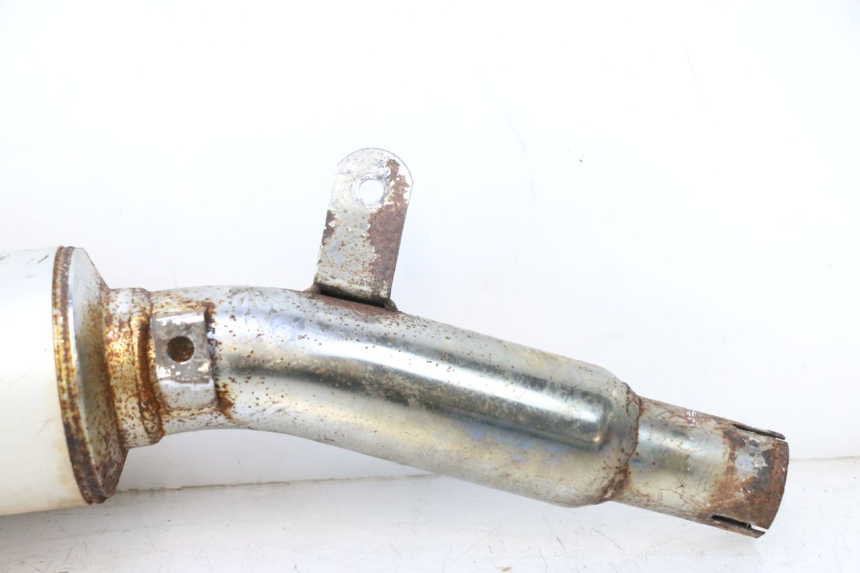 photo de EXHAUST SILENCER SUZUKI DR S 600 (1985 - 1989) - Alternative angle