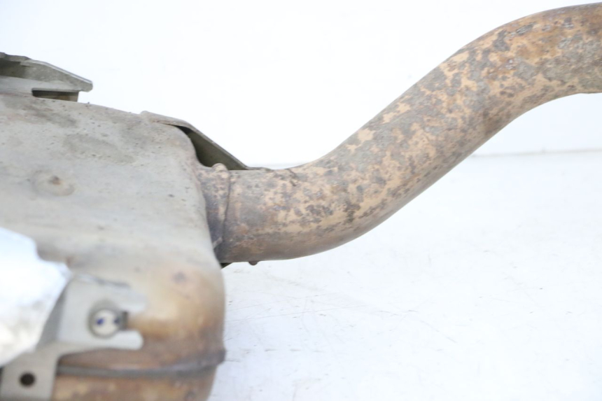 photo de EXHAUST SILENCER YAMAHA FZ6 FAZER S2 600 (2007 - 2011) - Focus on structure