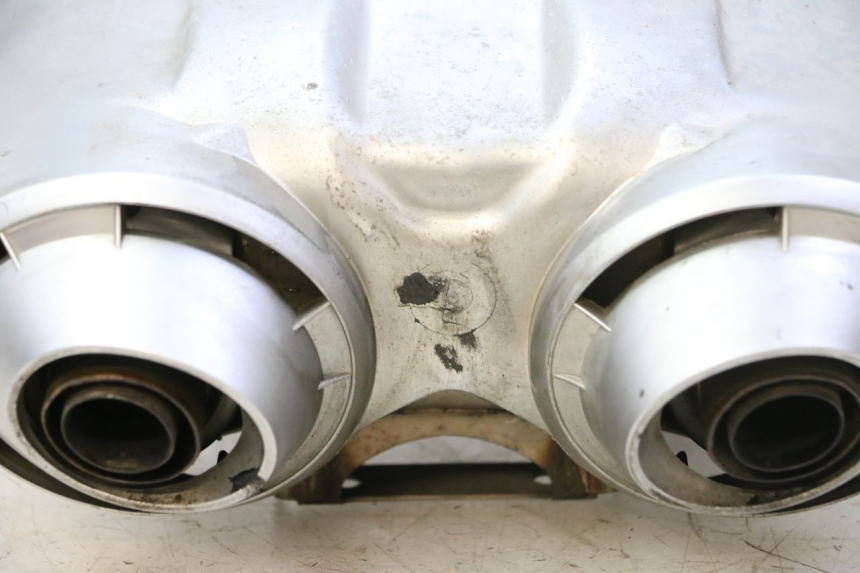 photo de EXHAUST SILENCER YAMAHA FZ6 FAZER S2 600 (2007 - 2011) - Zoom on usage condition