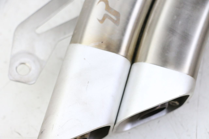 photo de EXHAUST SILENCER SUZUKI GSR 750 (2011 - 2017) - Alternative perspective