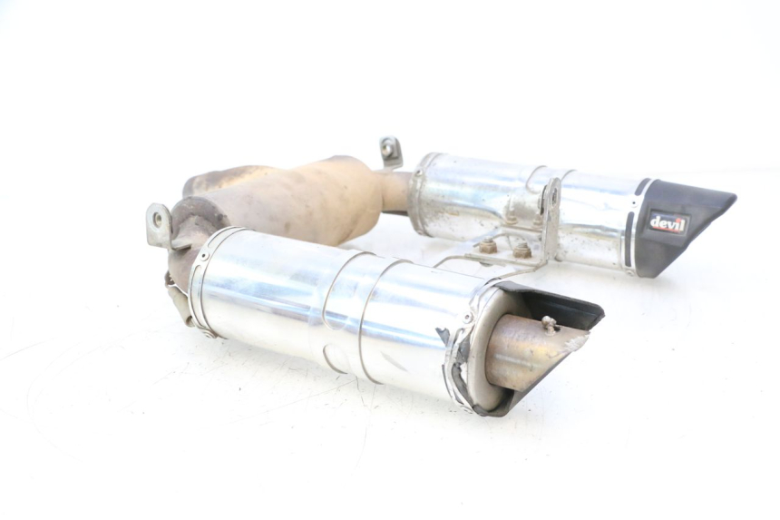 photo de EXHAUST SILENCER SUZUKI GSR 600 (2005 - 2012) - Alternative angle