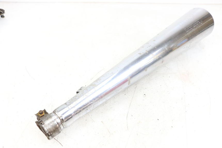 photo de EXHAUST SILENCER SUZUKI GSX E 250 (1982 - 1983) - High-resolution close-up