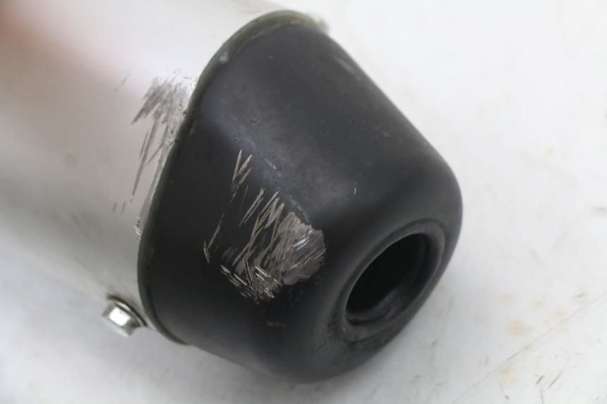 photo de EXHAUST SILENCER KAWASAKI KX L 85 (2022 - 2024) - Fixing points details