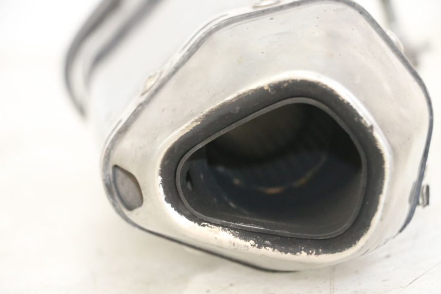 photo de EXHAUST SILENCER SUZUKI SV S 650 (1999 - 2002) - Technical close-up