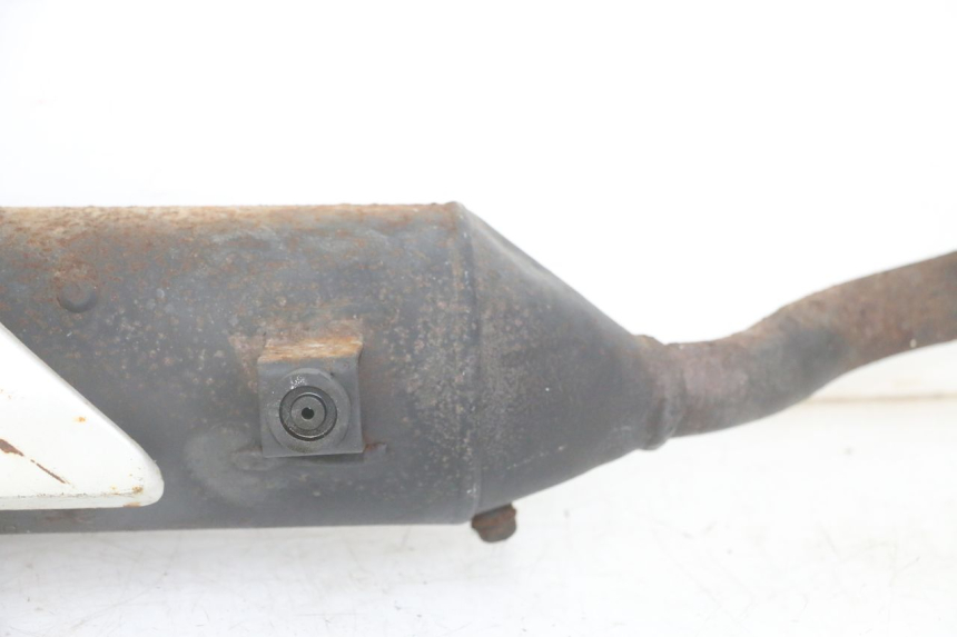 photo de EXHAUST SILENCER YAMAHA TDR DELTABOX 125 (1997 - 2003) - Detailed visual inspection