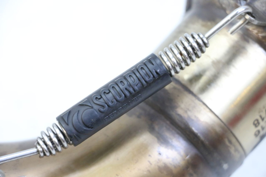 photo de EXHAUST SILENCER YAMAHA FZ1 FAZER 1000 (2007 - 2009) - Zoom on usage condition