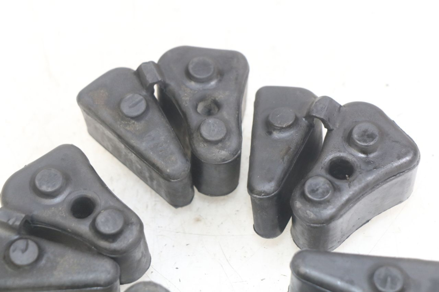 photo de CROWN WHEEL SILENTBLOCK HONDA CBR F SC25 1000 (1989 - 1992) - Alternative perspective