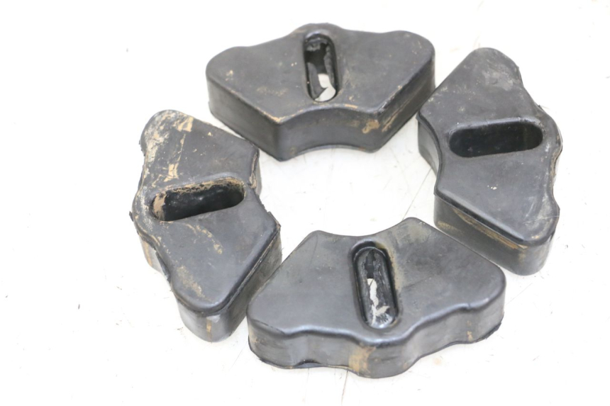 photo de SPROCKET SILENTBLOCK REGAL RAPTOR RAXTER 2 125 (2007 - 2015) - Component detail