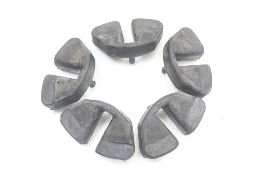 photo de SPROCKET SILENTBLOCK SUZUKI GS F 500 (2004 - 2007) - Alternative perspective