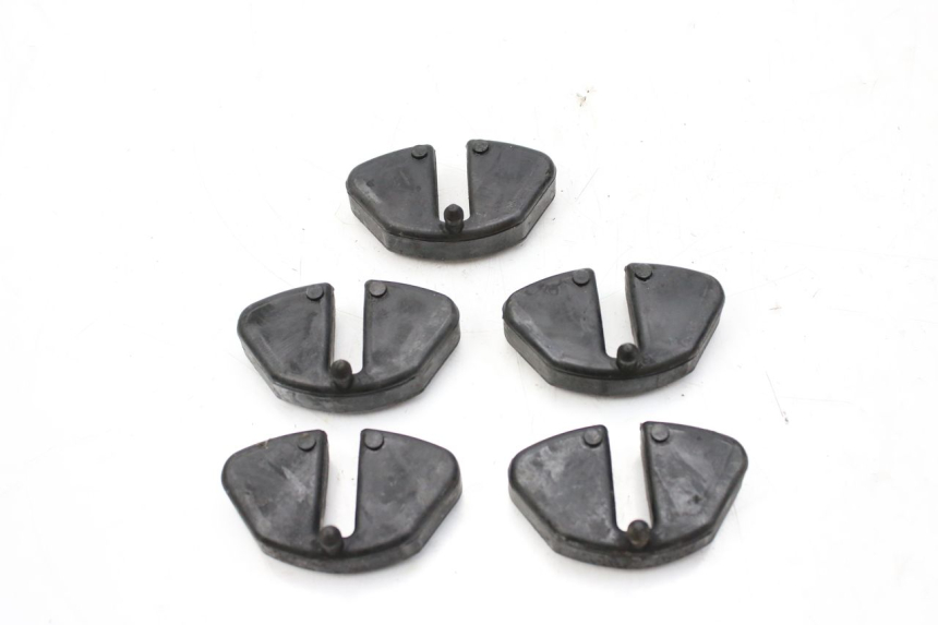 photo de CROWN WHEEL SILENTBLOCK SUZUKI SV S 650 (1999 - 2002) - Technical close-up