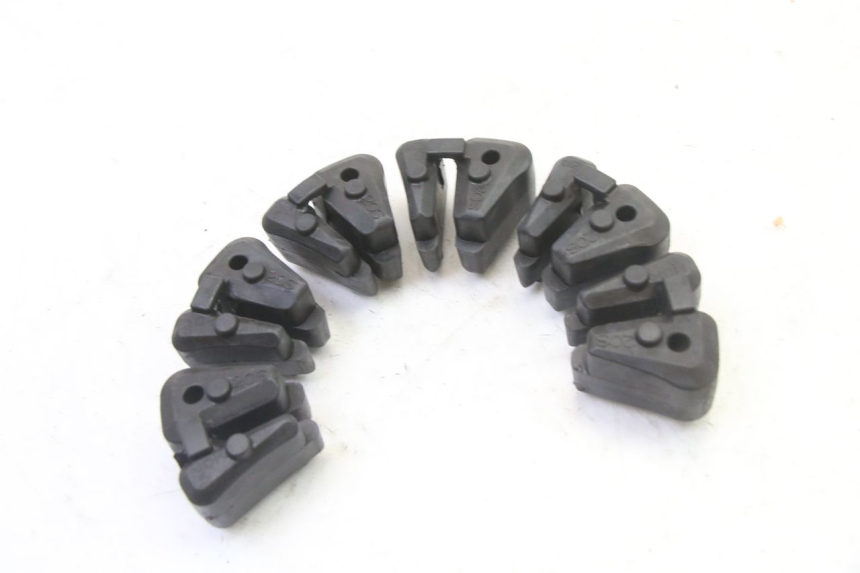 photo de SPROCKET SILENTBLOCK YAMAHA XJ6 ABS 600 (2008 - 2016) - Alternative perspective