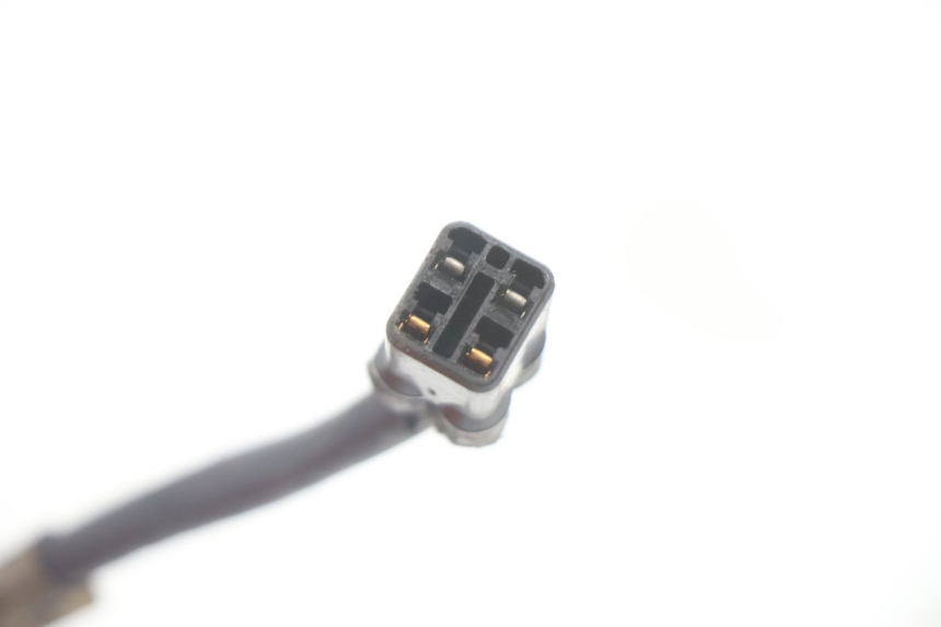 photo de OXYGEN SENSOR YAMAHA BW'S BWS 125 (2010 - 2013) - Alternative perspective