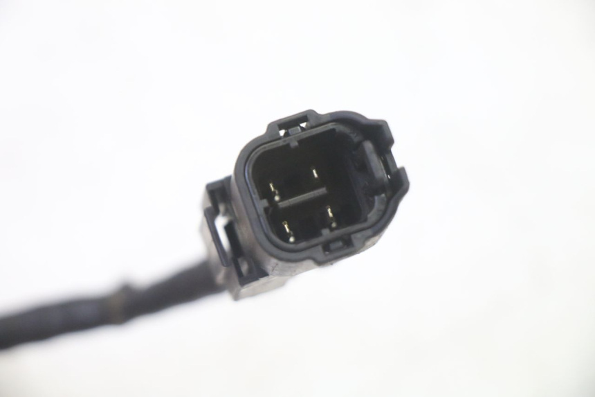 photo de OXYGEN SENSOR HONDA FES S-WING SWING ABS 125 (2007 - 2015) - Alternative perspective