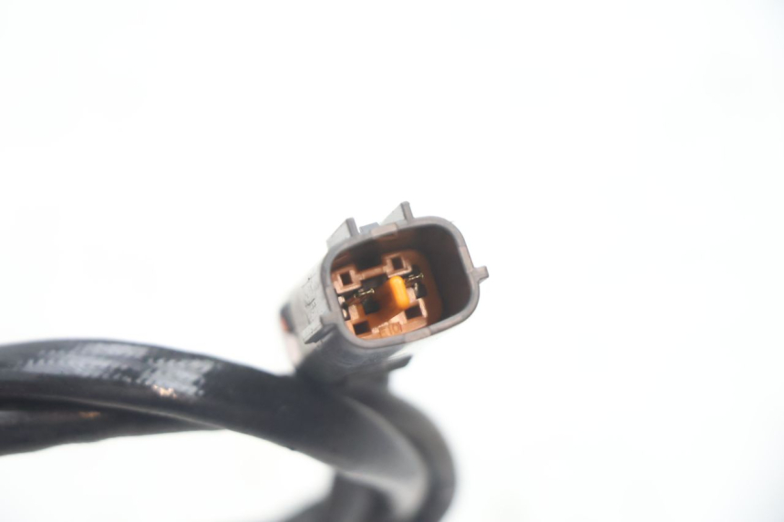 photo de LAMBDA SENSOR YAMAHA FJR 1300 (2001 - 2005) - Technical close-up