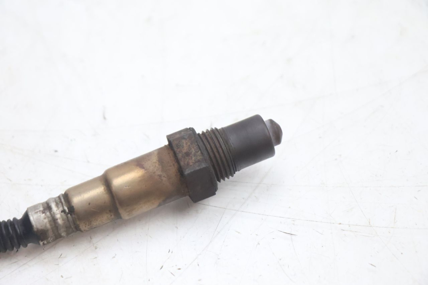 photo de LAMBDA SENSOR GILERA GP 800 (2007 - 2013) - Technical close-up