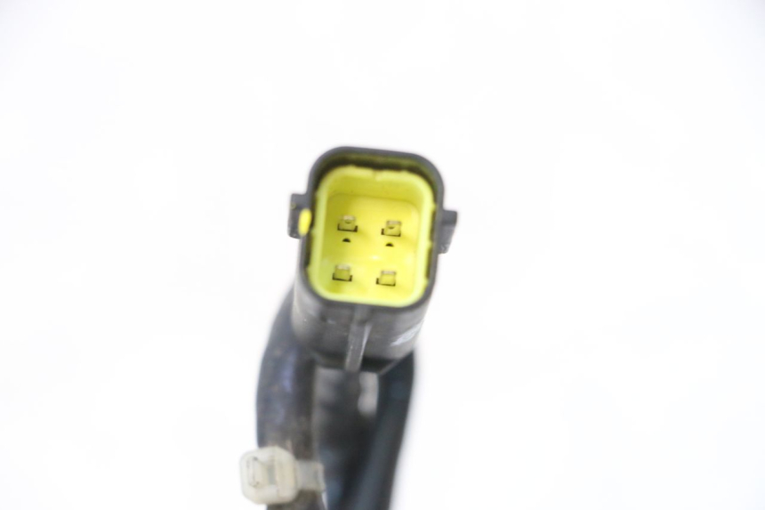 photo de LAMBDA SENSOR PEUGEOT SATELIS 125 (2013 - 2018) - Technical close-up