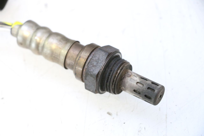 photo de LAMBDA SENSOR PEUGEOT SATELIS 125 (2013 - 2018) - Technical close-up