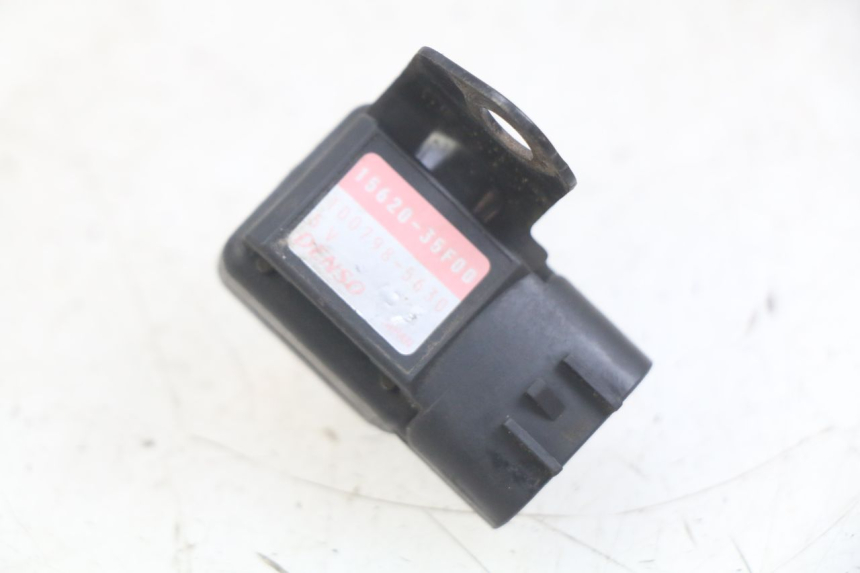 photo de AIR PRESSURE SENSOR SUZUKI BURGMAN 650 (2002 - 2004) - Main view