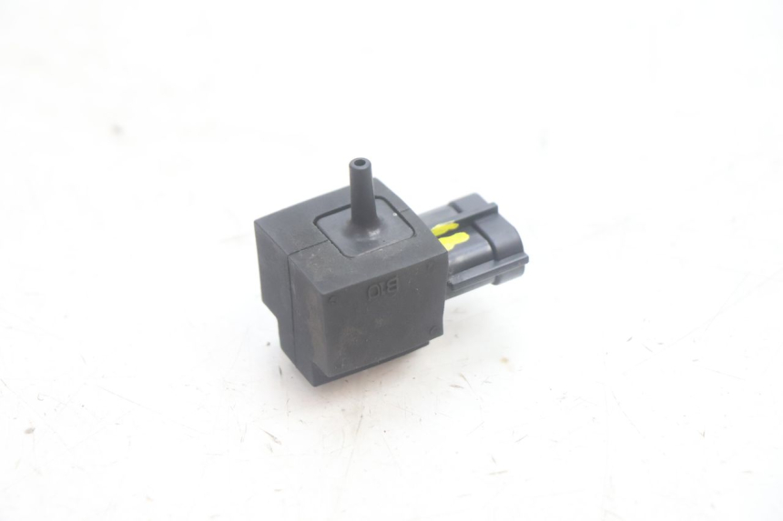 photo de AIR PRESSURE SENSOR SUZUKI BURGMAN EXECUTIVE ABS 650 (2006 - 2012) - Component detail