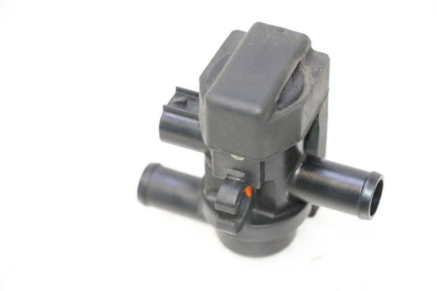 photo de AIR PRESSURE SENSOR KAWASAKI ER-6 ER6 N 650 (2005 - 2009) - Component detail