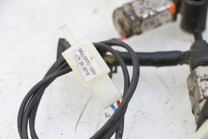 photo de AIR PRESSURE SENSOR JM MOTORS EVOLIS 4T 50 (2018 - 2022) - Alternative perspective